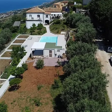 Cirimarco مزرعة للإقامة *